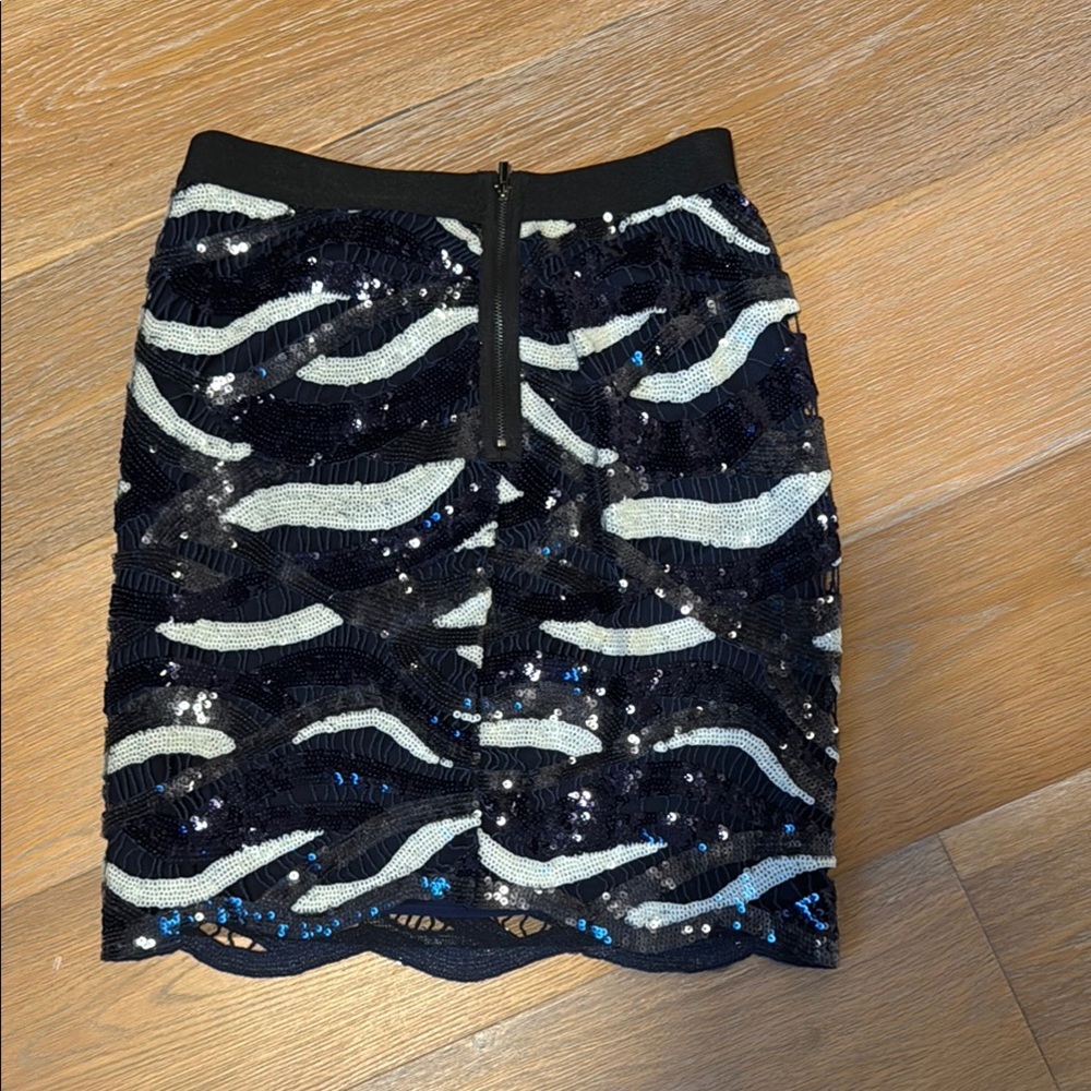 BCBGMaxAzria Elodie Sequined Mini Skirt - Picture 4 of 7